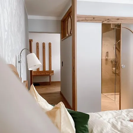 Heutaler Hof - Im Naturidyll Hotel