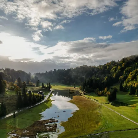 ホテル Heutaler Hof - Im Naturidyll ウンケン