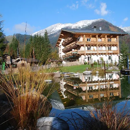 Heutaler Hof - Im Naturidyll Hotel Unken