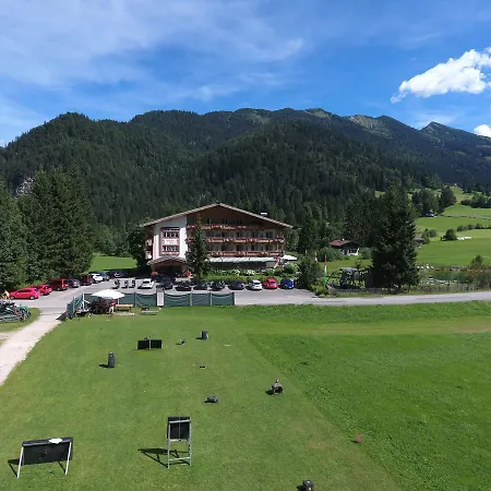 Heutaler Hof - Im Naturidyll ホテル 3*