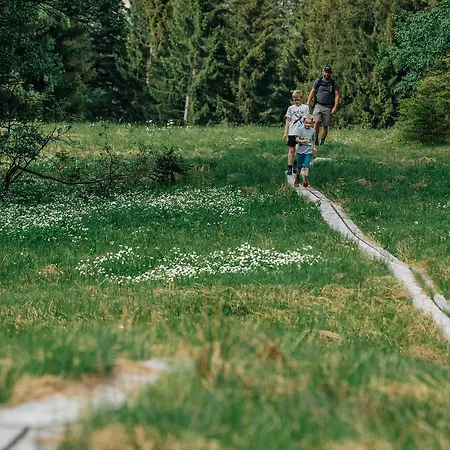 Heutaler Hof - Im Naturidyll Unken